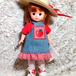 Madame Alexander doll. Apple picking